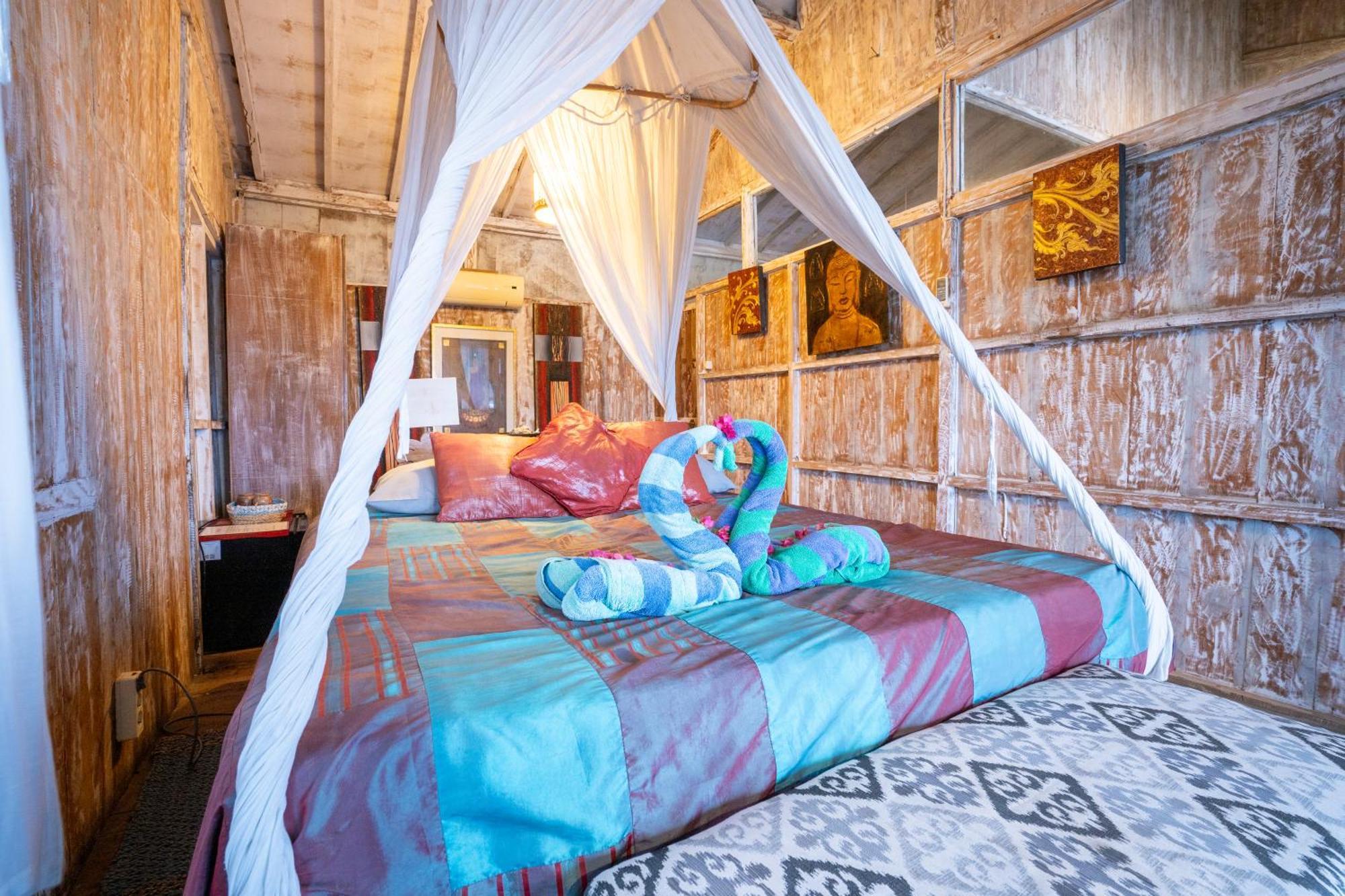 Selini Hills Hotel Labuan Bajo Ngoại thất bức ảnh