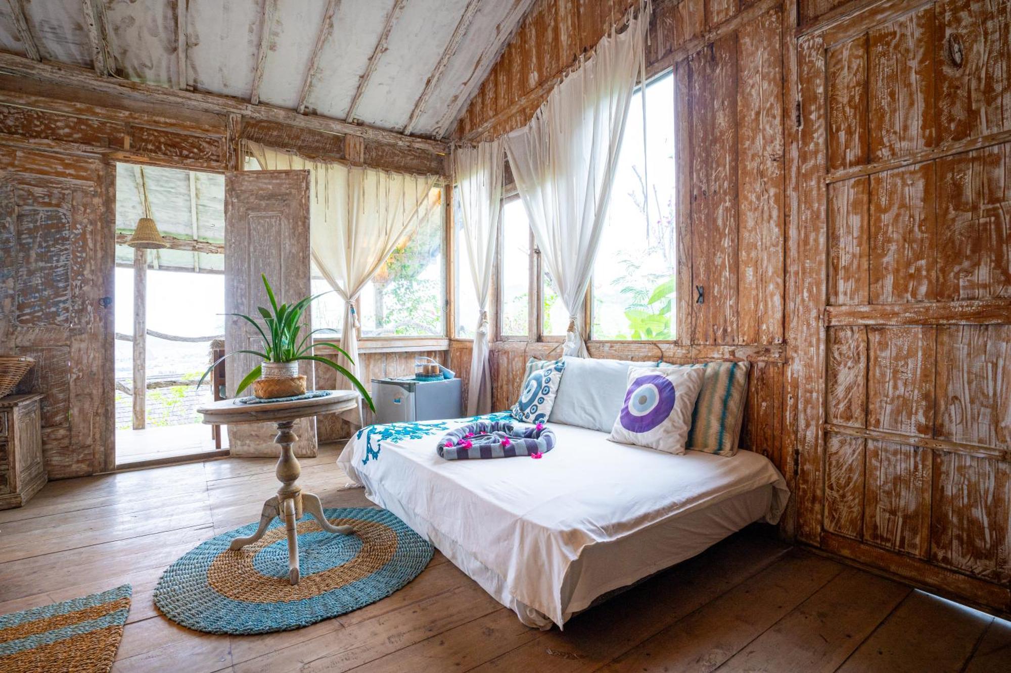 Selini Hills Hotel Labuan Bajo Ngoại thất bức ảnh