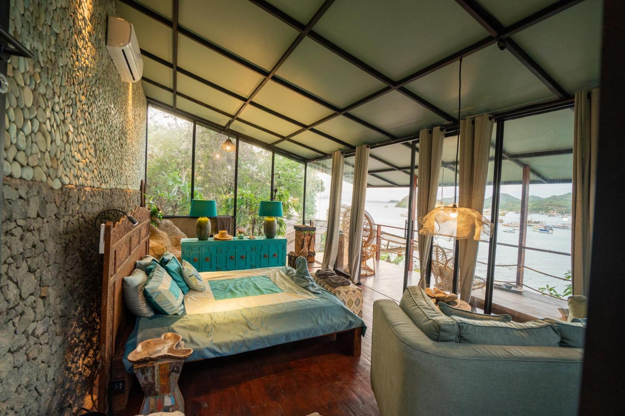 Selini Hills Hotel Labuan Bajo Ngoại thất bức ảnh