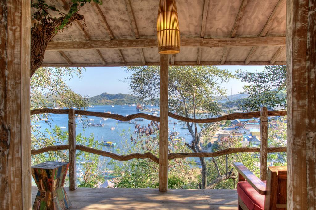 Selini Hills Hotel Labuan Bajo Phòng bức ảnh